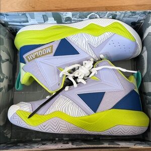 NIB Moolah Press Break Lilac / Navy / Green Size 5Y Kids Neon Sneakers